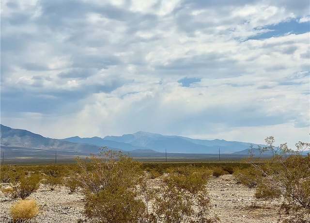 Property at 1971 E Condor Dr, Pahrump, NV 89060
