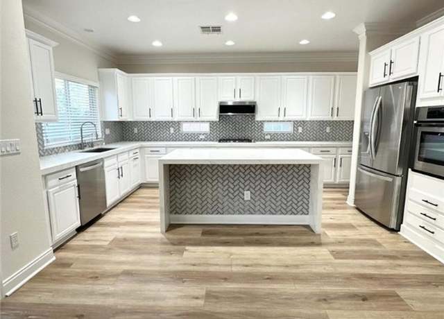Property at 776 Tillis Pl, Las Vegas, NV 89138, 4 beds, 3.5 baths