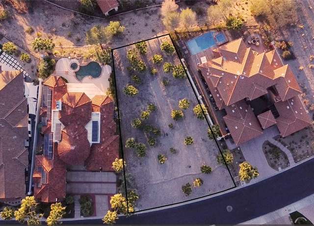 Property at 17 Grand Miramar Dr, Henderson, NV 89011