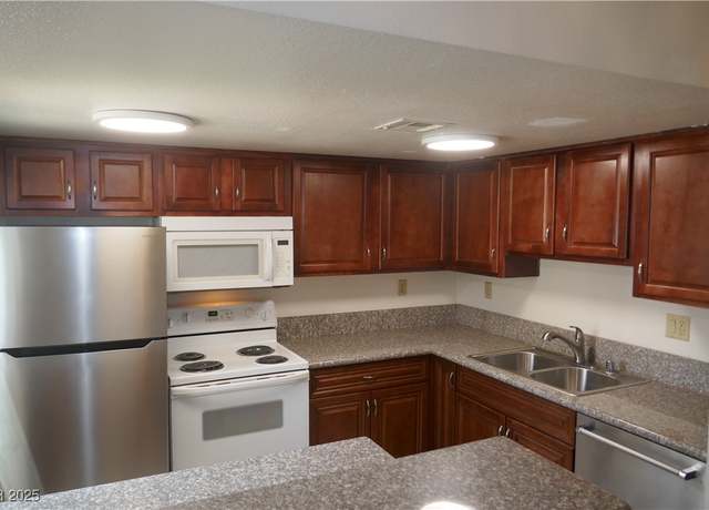 Property at 5220 Indian River Dr #277, Las Vegas, NV 89103, 2 beds, 2 baths