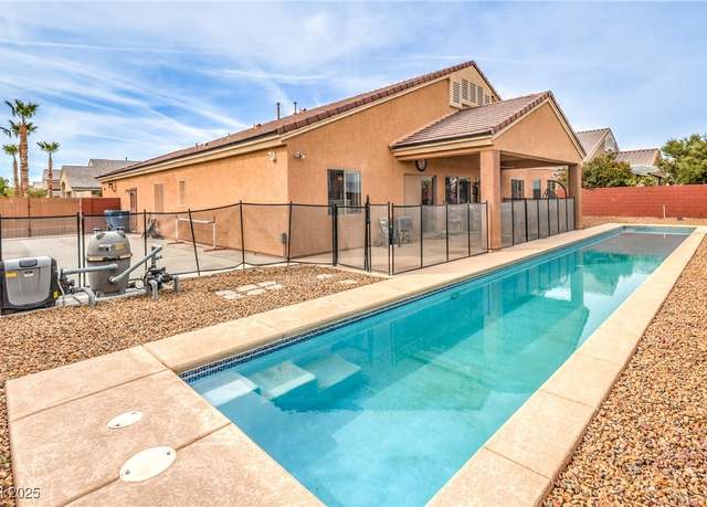 Property at 172 Turtle Ridge Ave, Las Vegas, NV 89183, 5 beds, 3 baths
