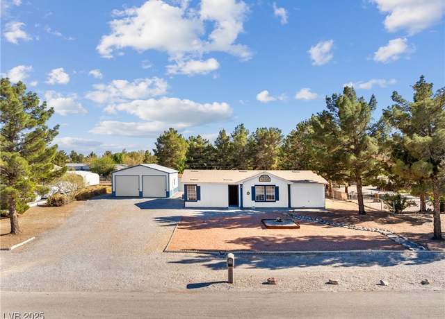 Property at 2471 Manitoba St, Pahrump, NV 89048, 3 beds, 2 baths