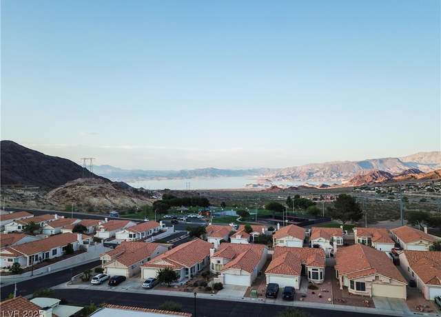 Property at 390 Montego Ln, Boulder City, NV 89005, 2 beds, 2 baths
