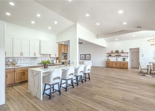 Property at 1144 Calico Ridge Dr, Henderson, NV 89011, 4 beds, 3 baths