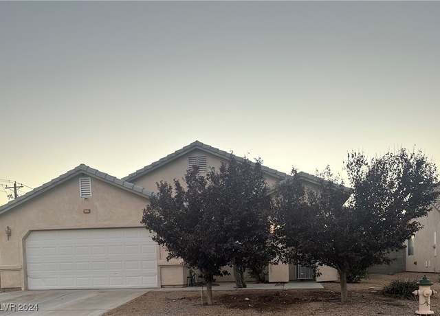 Property at 5000 Valero Ct, Pahrump, NV 89060, 3 beds, 2 baths