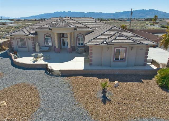Property at 961 Laguna St, Pahrump, NV 89048, 4 beds, 2.5 baths