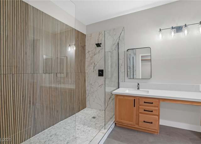 Property at 913 Duckhorn Ct #201, Las Vegas, NV 89144, 2 beds, 2 baths