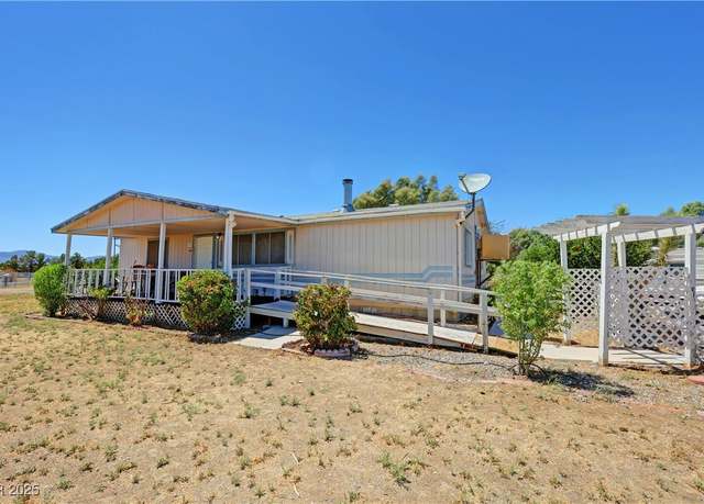 Property at 1050 W Donner St, Pahrump, NV 89048, 3 beds, 2 baths