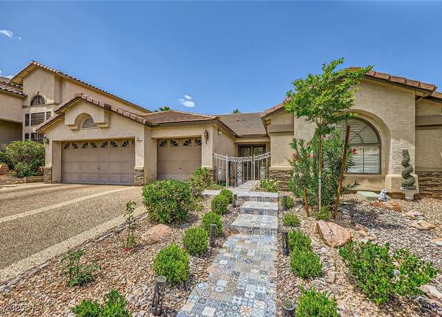 Property at 521 Dawn Cove Dr, Henderson, NV 89052, 3 beds, 2.5 baths