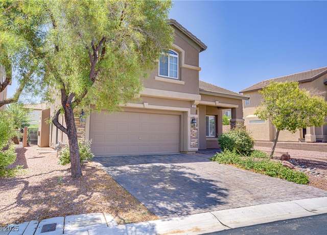 Property at 10015 Willowbrook Pond Rd, Las Vegas, NV 89148, 4 beds, 2.5 baths