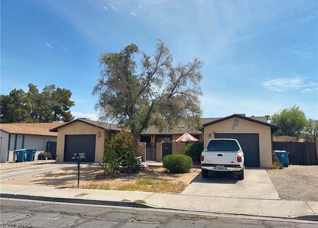 Property at 1569 Hialeah Dr, Las Vegas, NV 89119, 4 beds, 4 baths