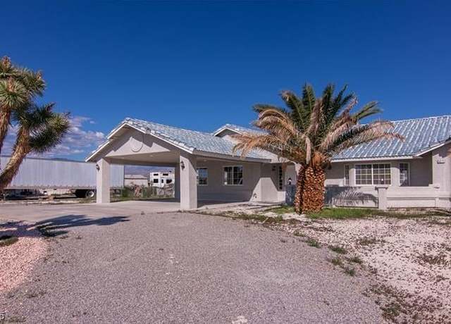 Property at 5271 Deanna St, Pahrump, NV 89048, 3 beds, 2 baths
