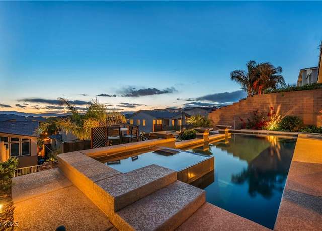Property at 19 Hilltop Crest St, Henderson, NV 89011, 4 beds, 3.5 baths