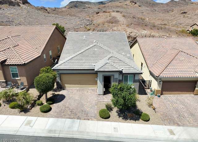Property at 1063 Upper Springs St, Henderson, NV 89002, 3 beds, 2 baths