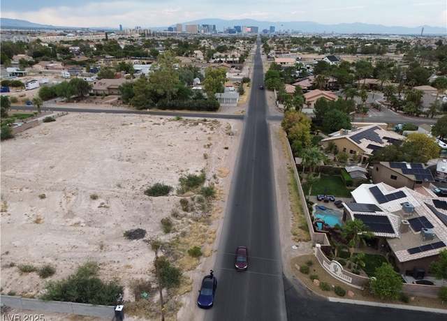 Property at Gilespie St, Las Vegas, NV 89124
