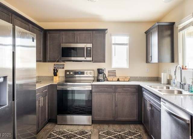 Property at 2629 Mocha Pearl Ct, North Las Vegas, NV 89086, 3 beds, 2.5 baths