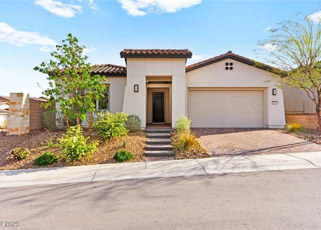 Property at 31 Autumn Palm Ave, Henderson, NV 89011, 3 beds, 2.5 baths