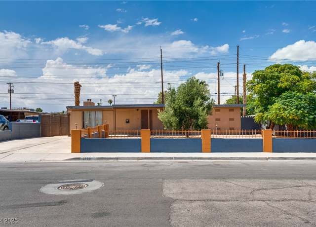Property at 2773 Talbot St, Las Vegas, NV 89169, 5 beds, 3 baths