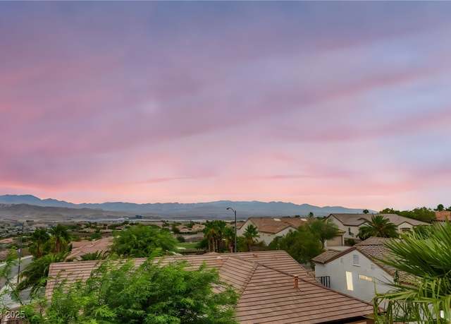 Property at 2189 Magnolia Pond Ct, Henderson, NV 89052, 2 beds, 3 baths