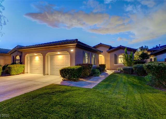 Property at 12 Kennesaw Rd, Henderson, NV 89052, 2 beds, 2 baths