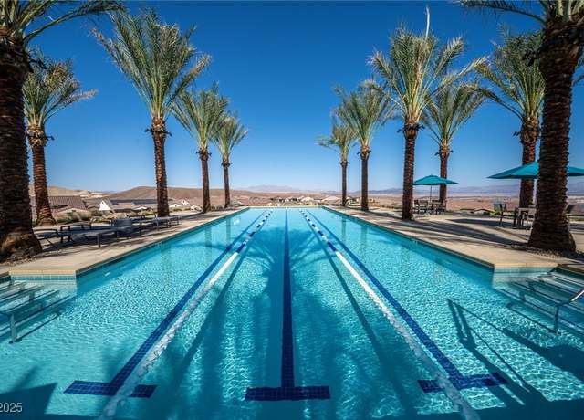 Property at 64 Lake Oasis St, Henderson, NV 89011, 3 beds, 2.5 baths