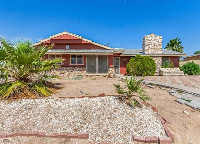 Property at 812 Pyramid Dr, Las Vegas, NV 89107, 3 beds, 2 baths