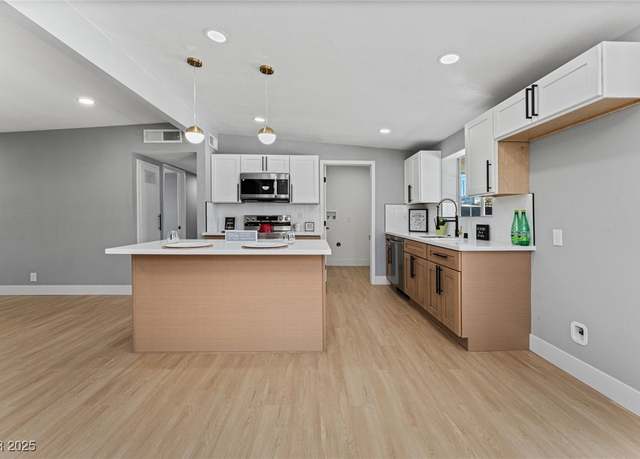 Property at 2057 Palma Vista Ave, Las Vegas, NV 89169, 4 beds, 2 baths