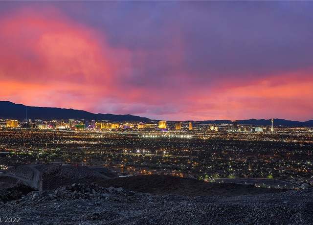 Property at 551 Grand Rim Dr, Henderson, NV 89012