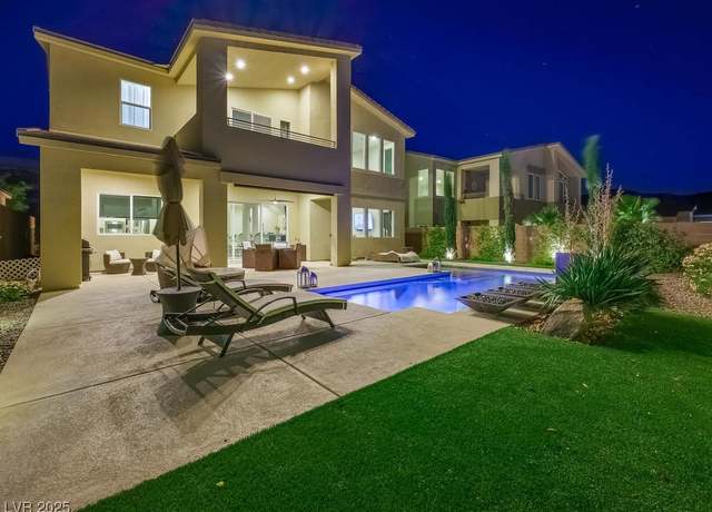 Property at 3 Hilltop Crest St, Henderson, NV 89011, 4 beds, 4.5 baths