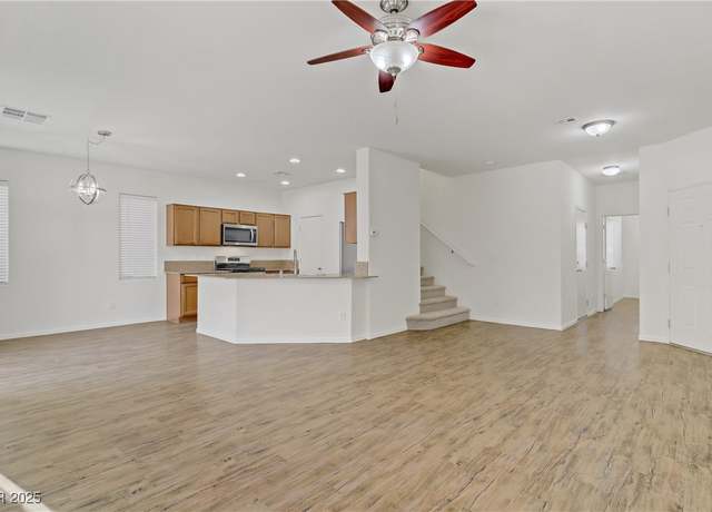 Property at 9535 Stills Way, Las Vegas, NV 89148, 3 beds, 2.5 baths