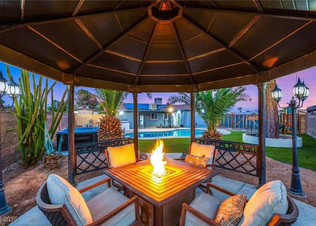 Property at 4764 Lana Dr, Las Vegas, NV 89121, 4 beds, 2 baths