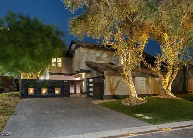 Property at 1056 Pinehurst Dr, Las Vegas, NV 89109, 3 beds, 2.5 baths
