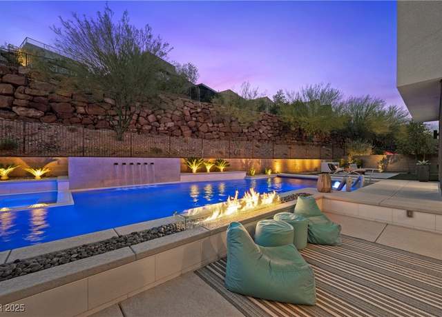 Property at 5 Highland Cove Ln, Henderson, NV 89011, 4 beds, 4.5 baths