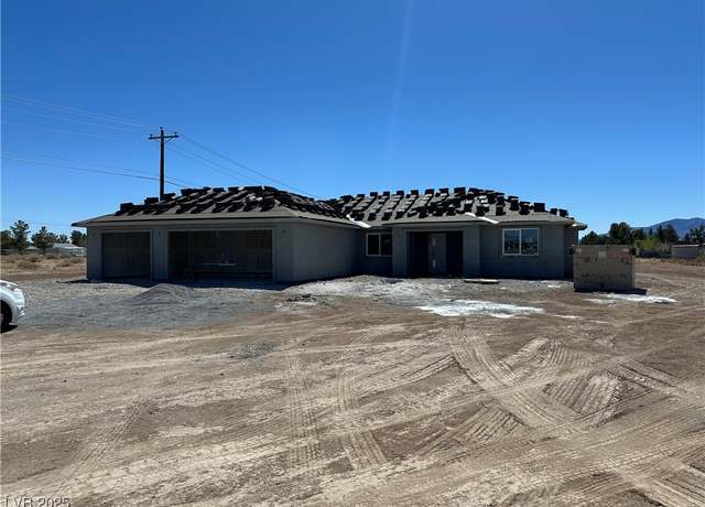 Property at 331 Huracan St, Pahrump, NV 89048, 3 beds, 2 baths