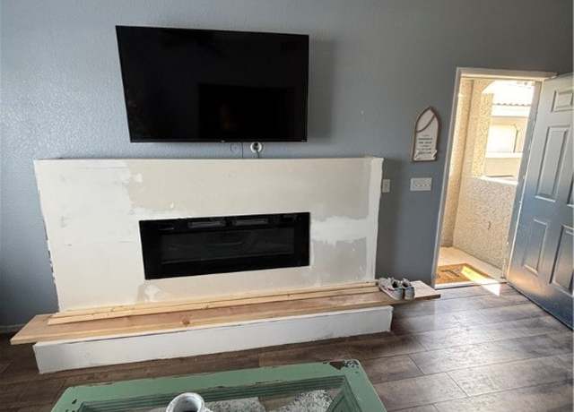 Property at 10245 S Maryland Pkwy #2216, Las Vegas, NV 89183, 2 beds, 2 baths