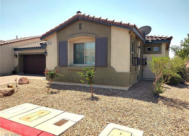 Property at 2822 Chetco River St, Laughlin, NV 89029, 3 beds, 2 baths