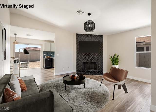 Property at 5004 Celebrity Cir, Las Vegas, NV 89119, 4 beds, 2 baths