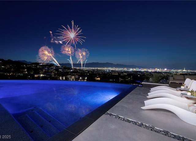 Property at 621 Majestic Rim Dr, Henderson, NV 89012, 7 beds, 7.5 baths