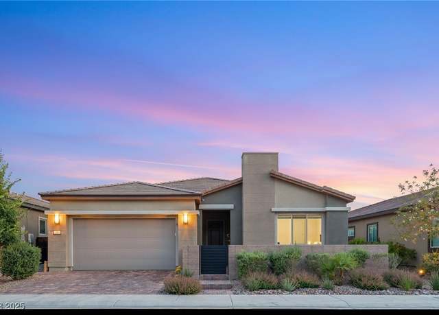 Property at 2069 Alto Vista Dr, Henderson, NV 89052, 3 beds, 2.5 baths