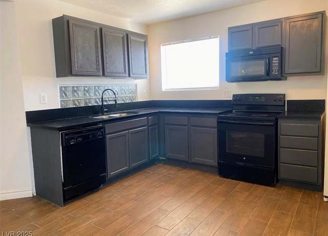 Property at 4910 Elizabeth St, Pahrump, NV 89048, 2 beds, 2 baths