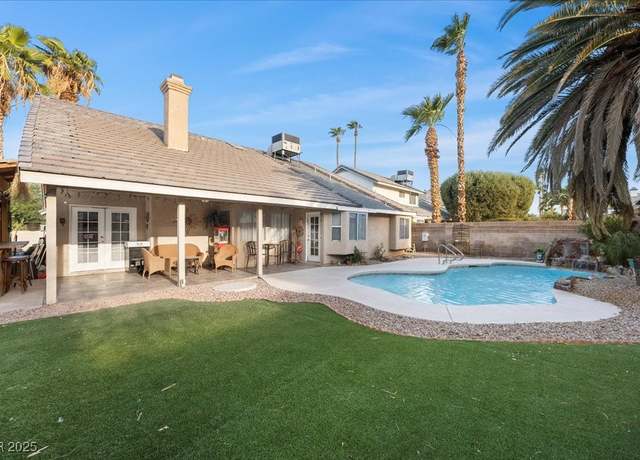 Property at 323 Vallarte Dr, Henderson, NV 89014, 3 beds, 2 baths