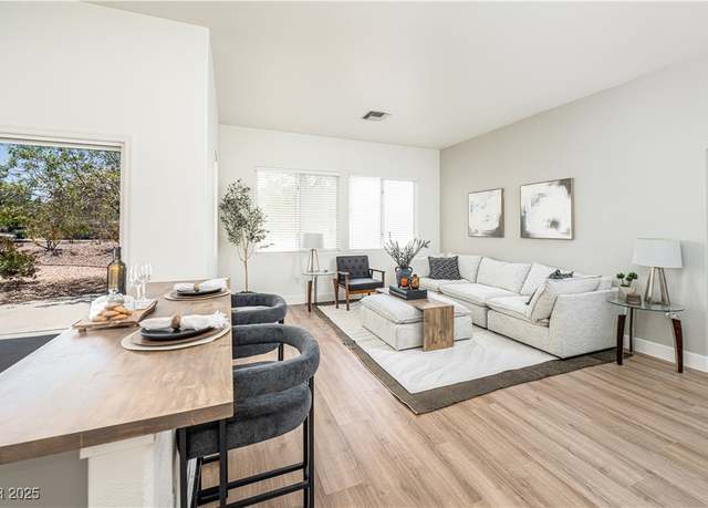 Property at 10301 Coal Creek Pl, Las Vegas, NV 89134, 2 beds, 2 baths