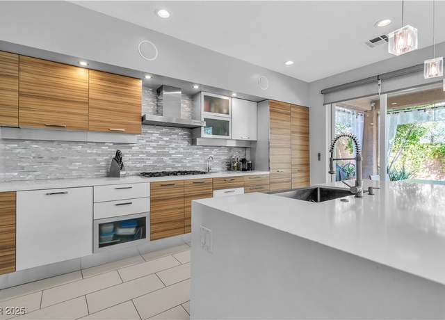 Property at 556 Caribbean Palm Dr, Las Vegas, NV 89138, 4 beds, 2.5 baths