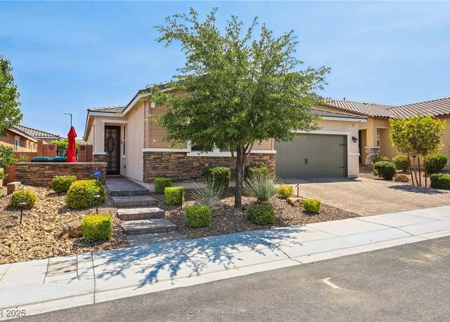 Property at 2494 Venarotta St, Henderson, NV 89044, 3 beds, 2 baths