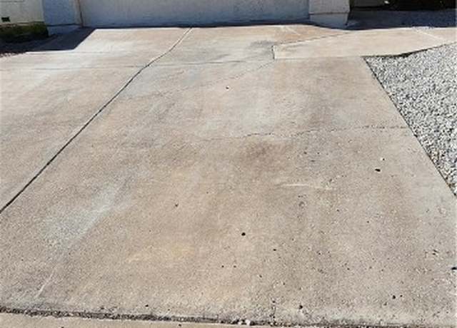 Property at 503 Crony Ave, Henderson, NV 89011, 3 beds, 1.5 baths