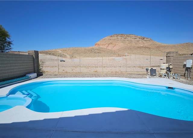 Property at 83 Rock Run St, Las Vegas, NV 89148, 3 beds, 2 baths