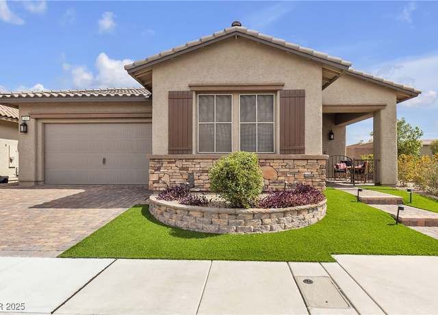 Property at 660 Otter Brook St, Henderson, NV 89011, 2 beds, 2.5 baths