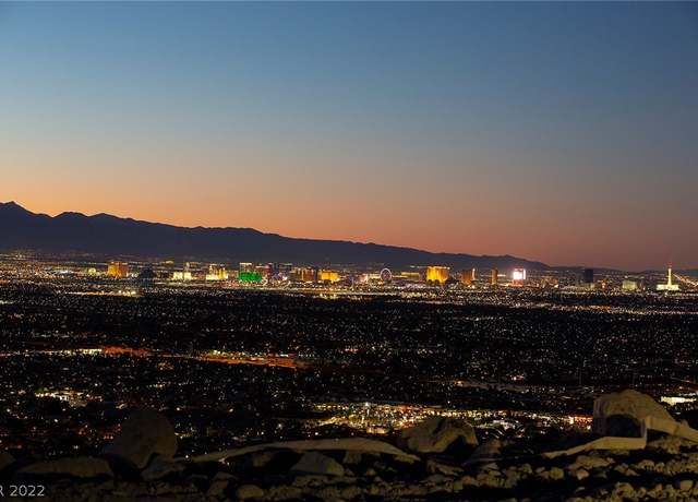 Property at 591 Grand Rim Dr, Henderson, NV 89012