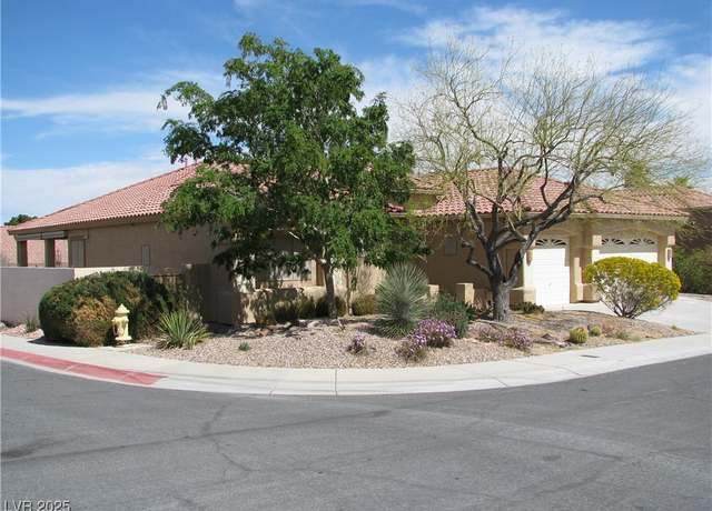 Property at 10112 Plomosa Pl, Las Vegas, NV 89134, 4 beds, 3.5 baths