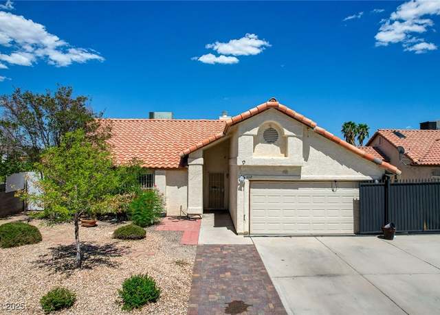 Property at 4112 Dove Creek Rd, North Las Vegas, NV 89032, 4 beds, 3 baths